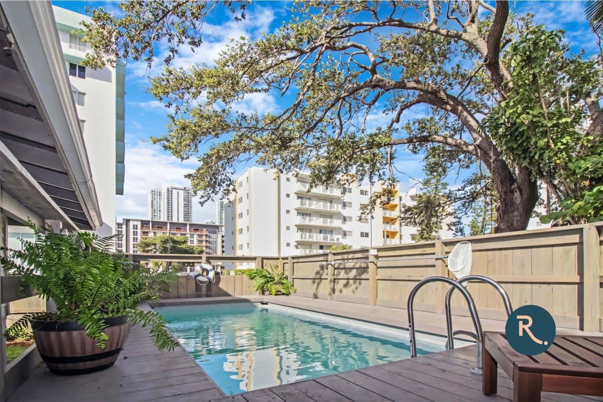 Roami at Downtown Retreat |Cerca de South Beach con piscina
