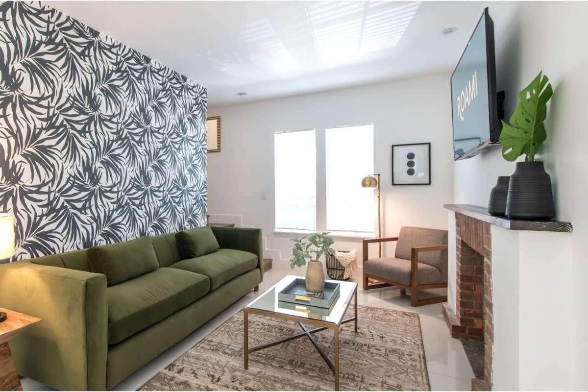 Roami at Downtown Retreat |Cerca de South Beach con piscina